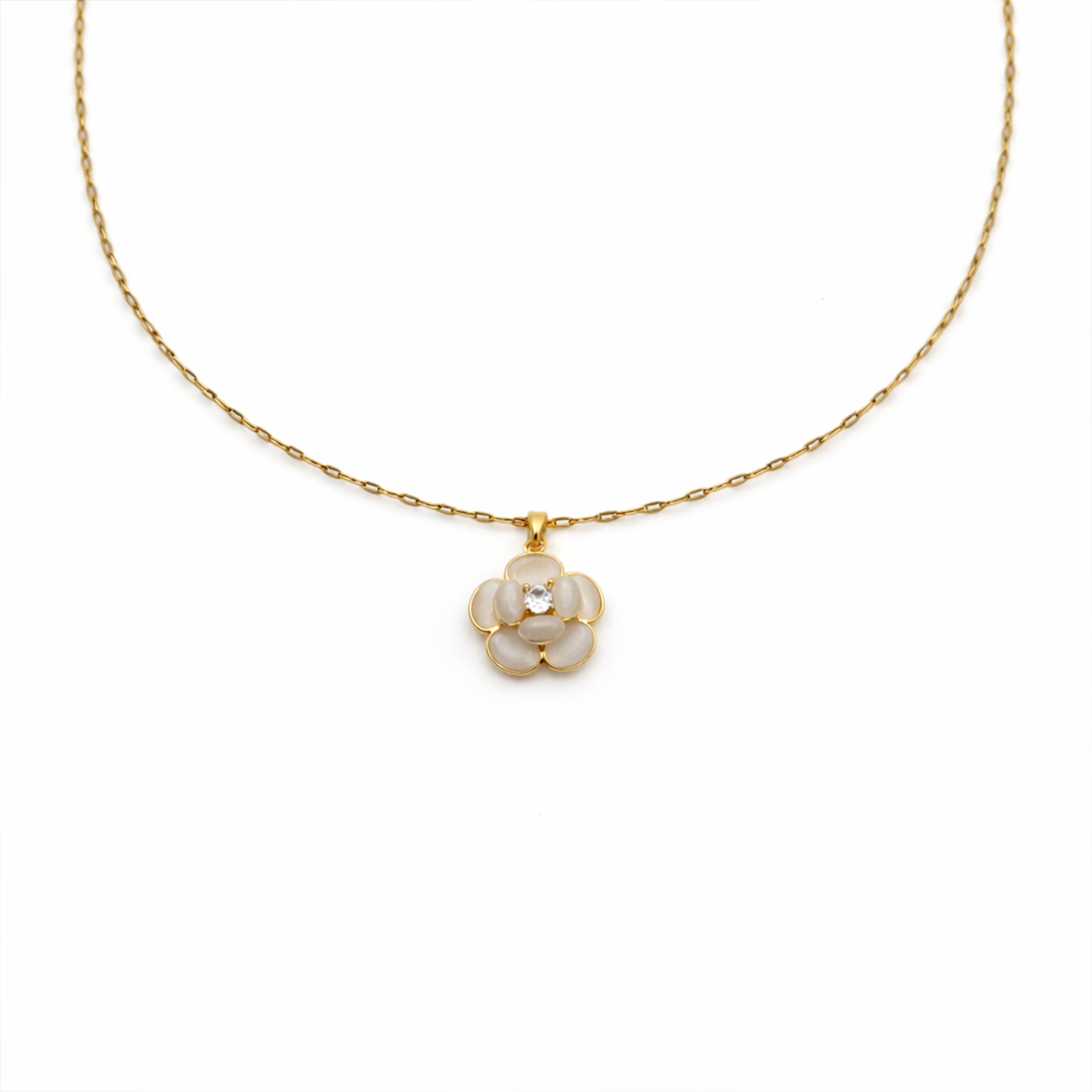 Ivory Bloom Accent Locket Link Set GWN -126