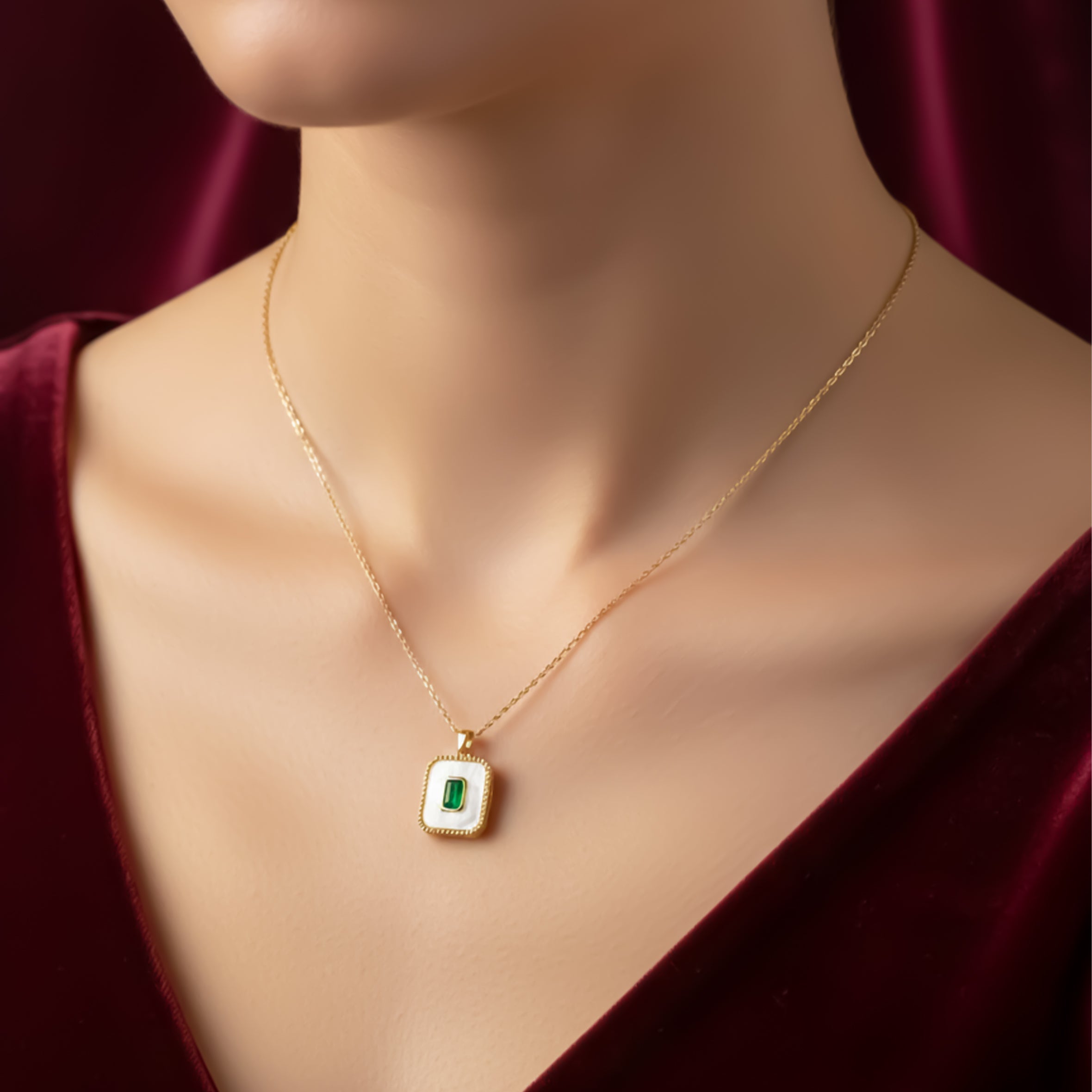 Timeless-Inspired Verde Women Neckless GWN -94