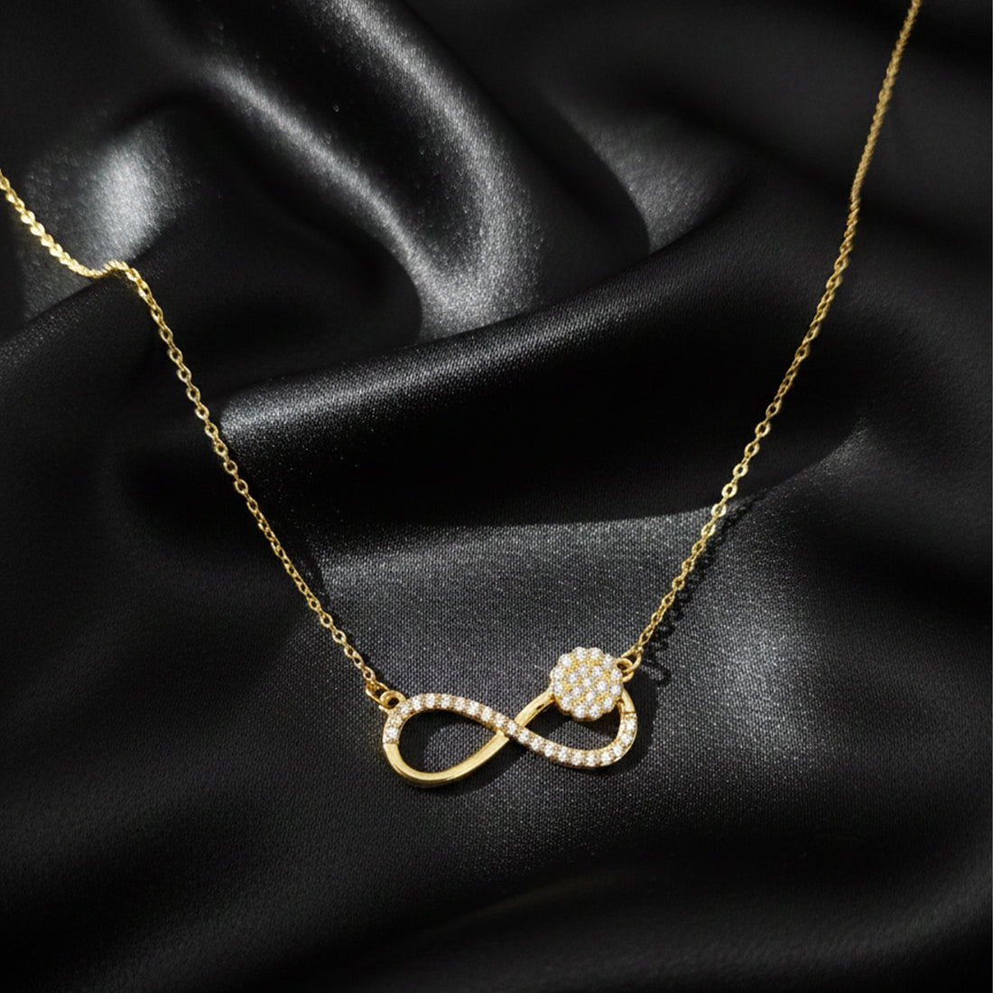 Pave Infinity Floral Necklace for women in Gold - Finora Jewels