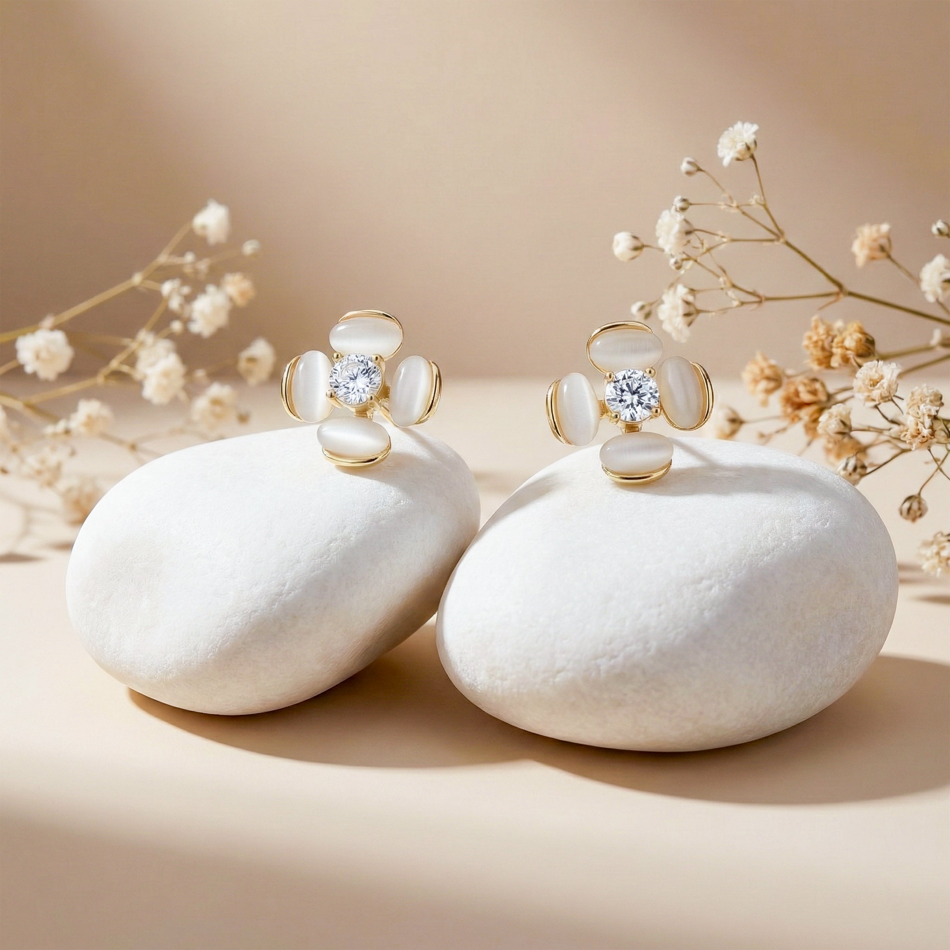 Moti Bloom Post Ear Studs GWE -107