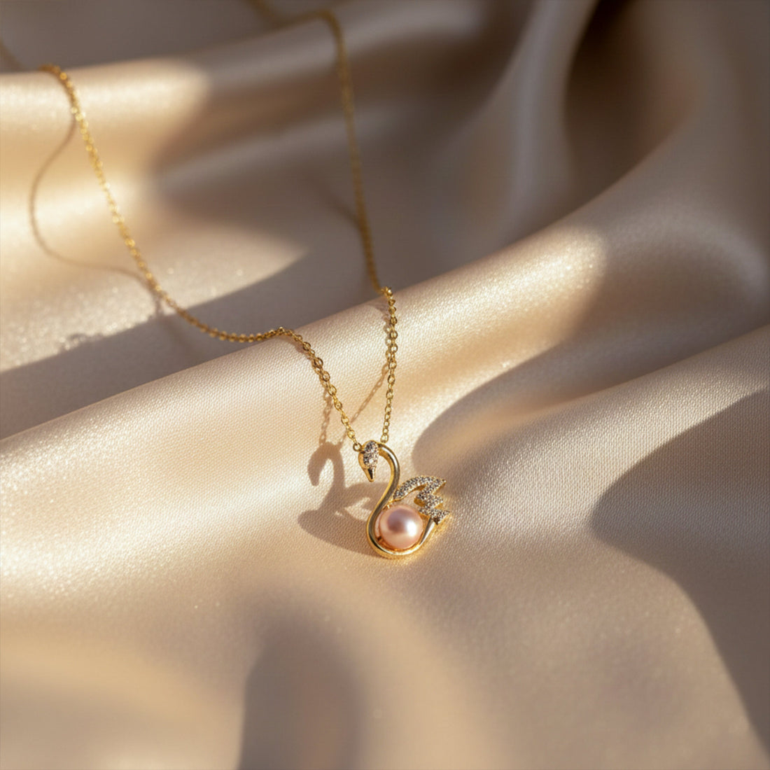 Swan Necklace for women in Gold - Finora Jewels