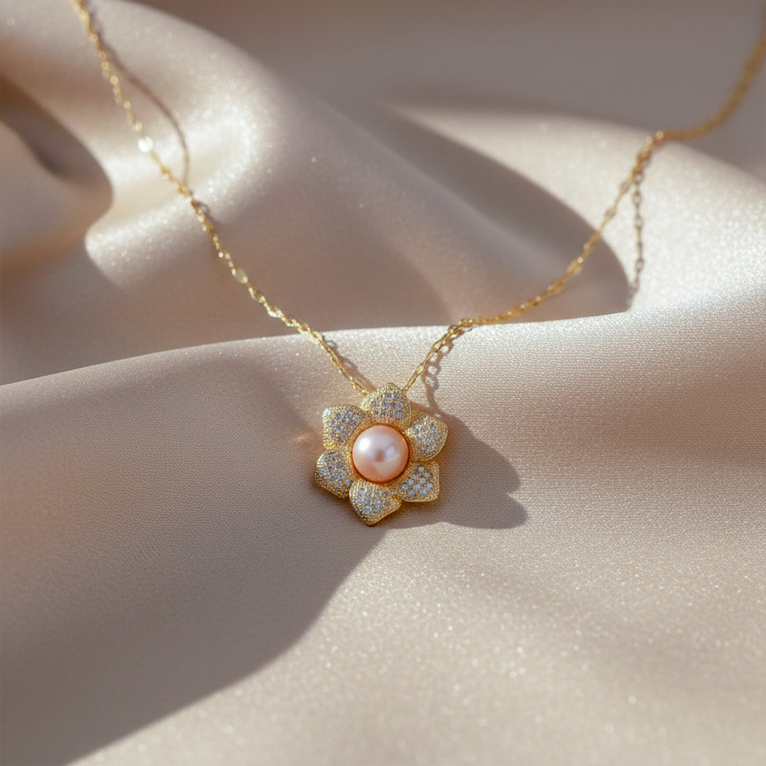 Blossom Necklace for women in Gold - Finora Jewels