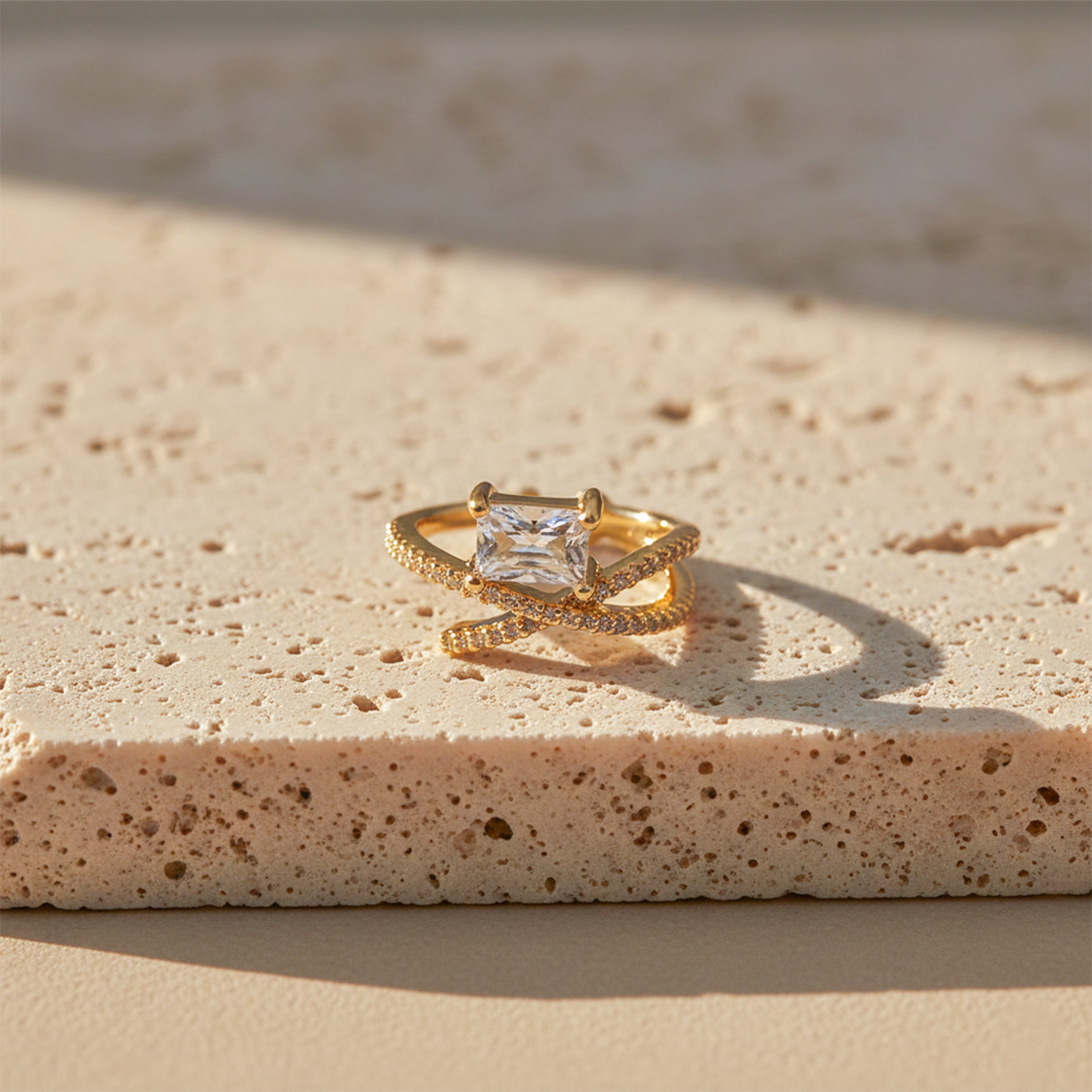 Gold-Toned Verde Cut Twist Band GWR -29
