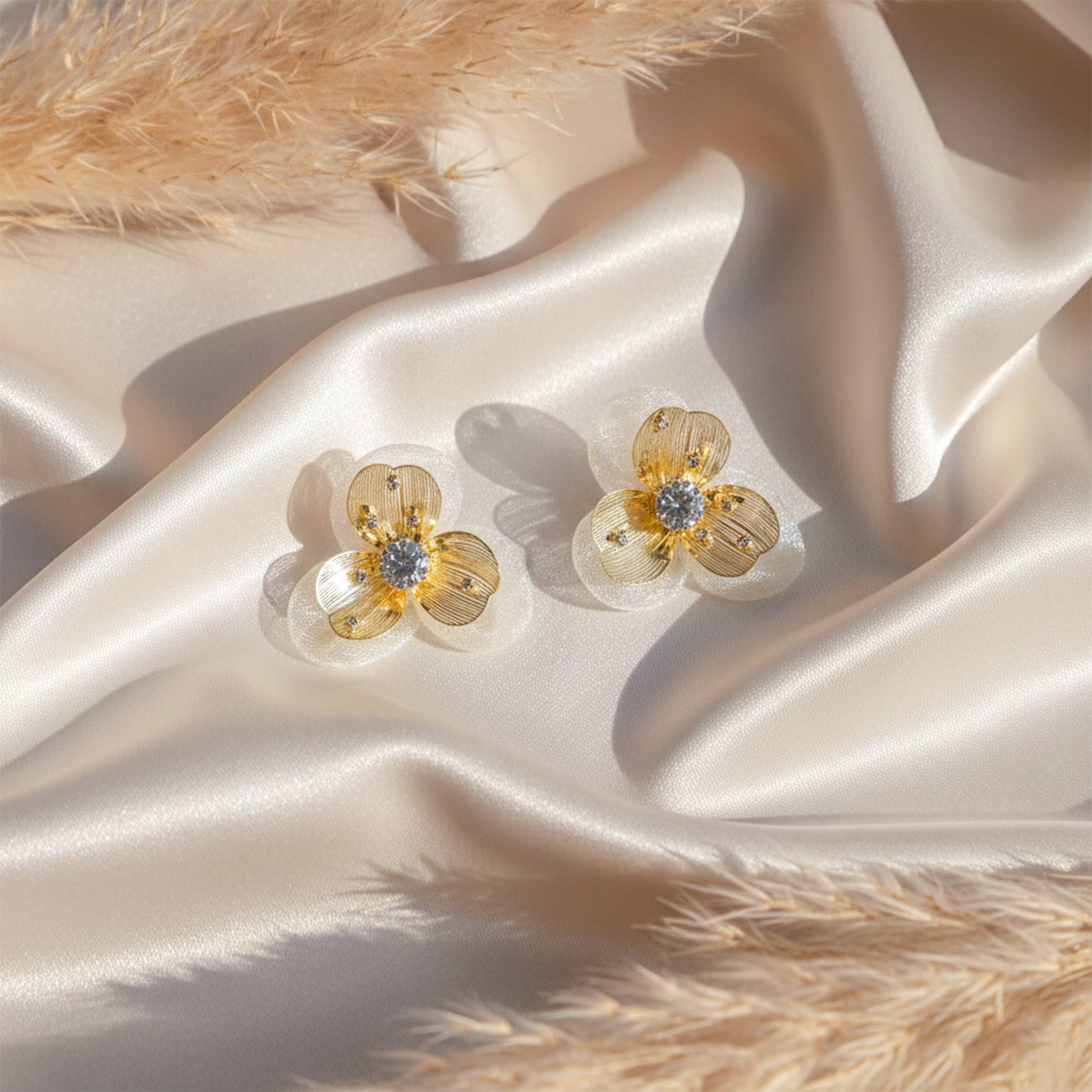Gold-Toned Sheer Foliage Post Ear Studs GWE -169
