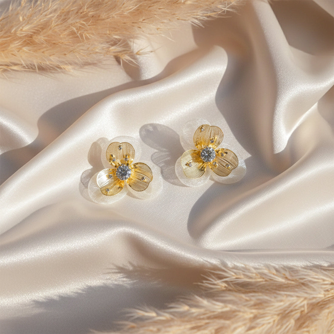 Gold-Toned Sheer Foliage Post Ear Studs GWE -169