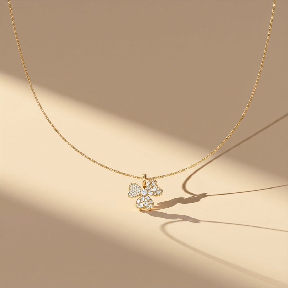 Cubic Zirconia Quatrefoil Locket Link Set GWN -125