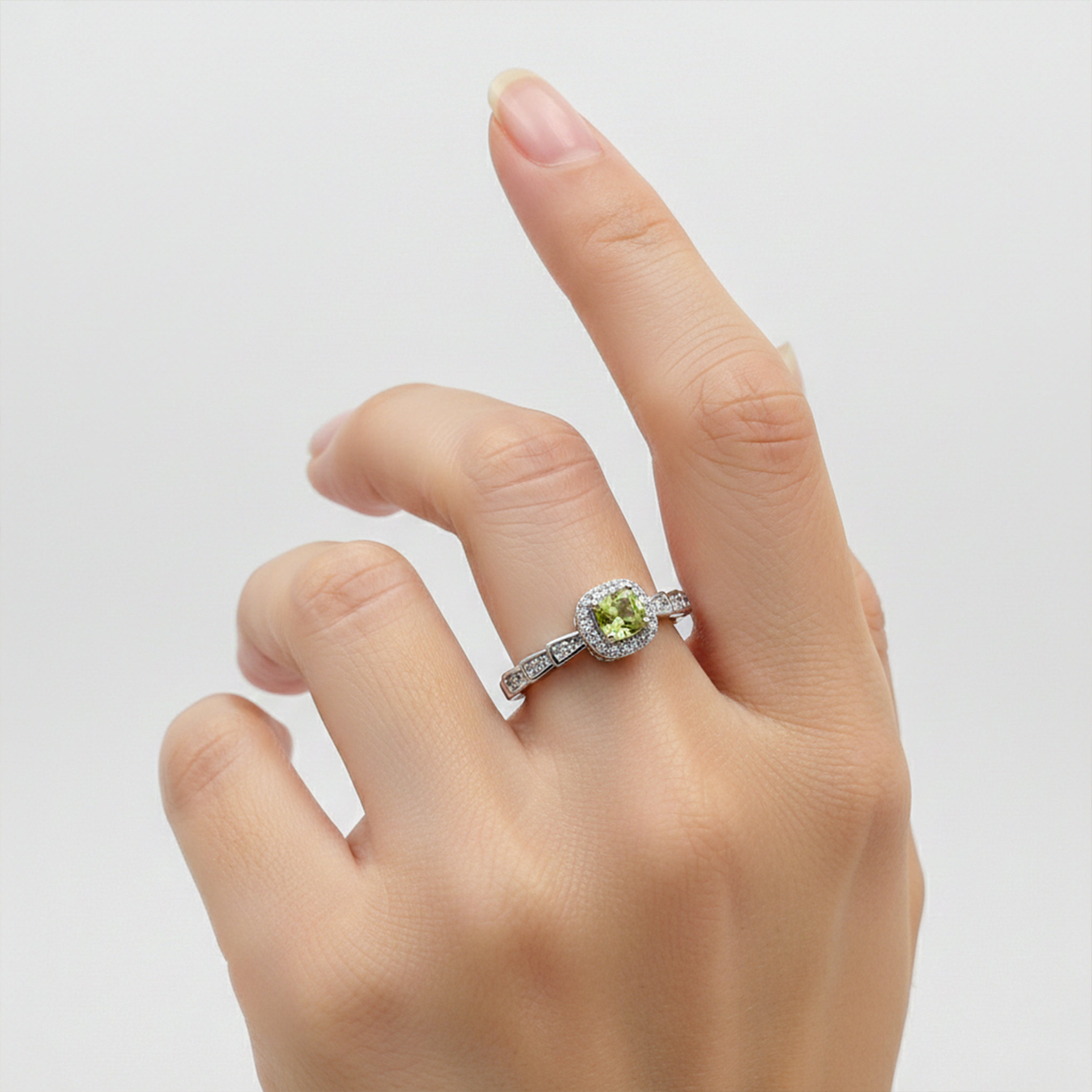 Verde Glow Encircled Band GWR -39