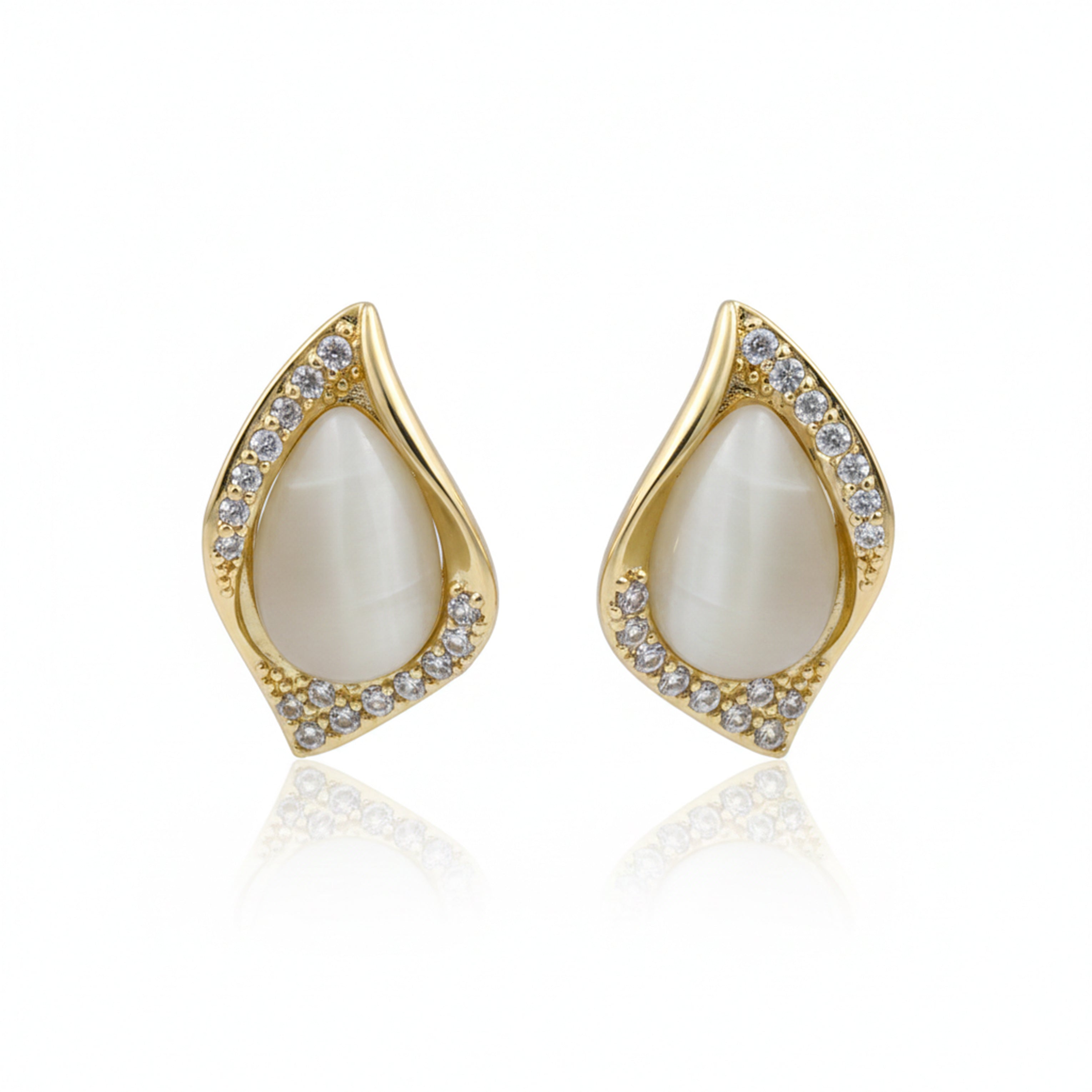 Women Stud Earrings Elegant Teardrop Crystal Stud Gold jewellery - Finora Jewels