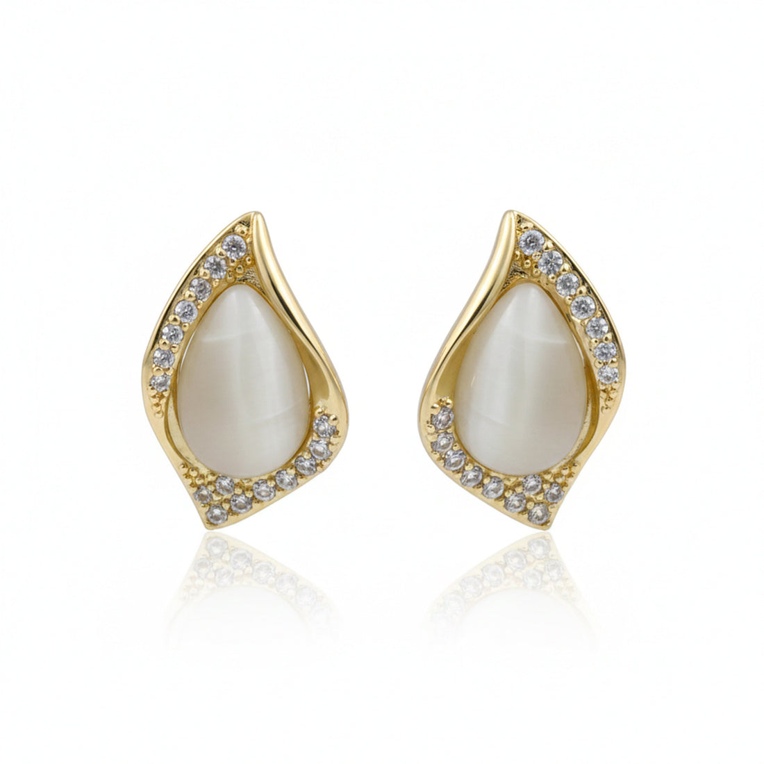 Women Stud Earrings Elegant Teardrop Crystal Stud Gold jewellery - Finora Jewels