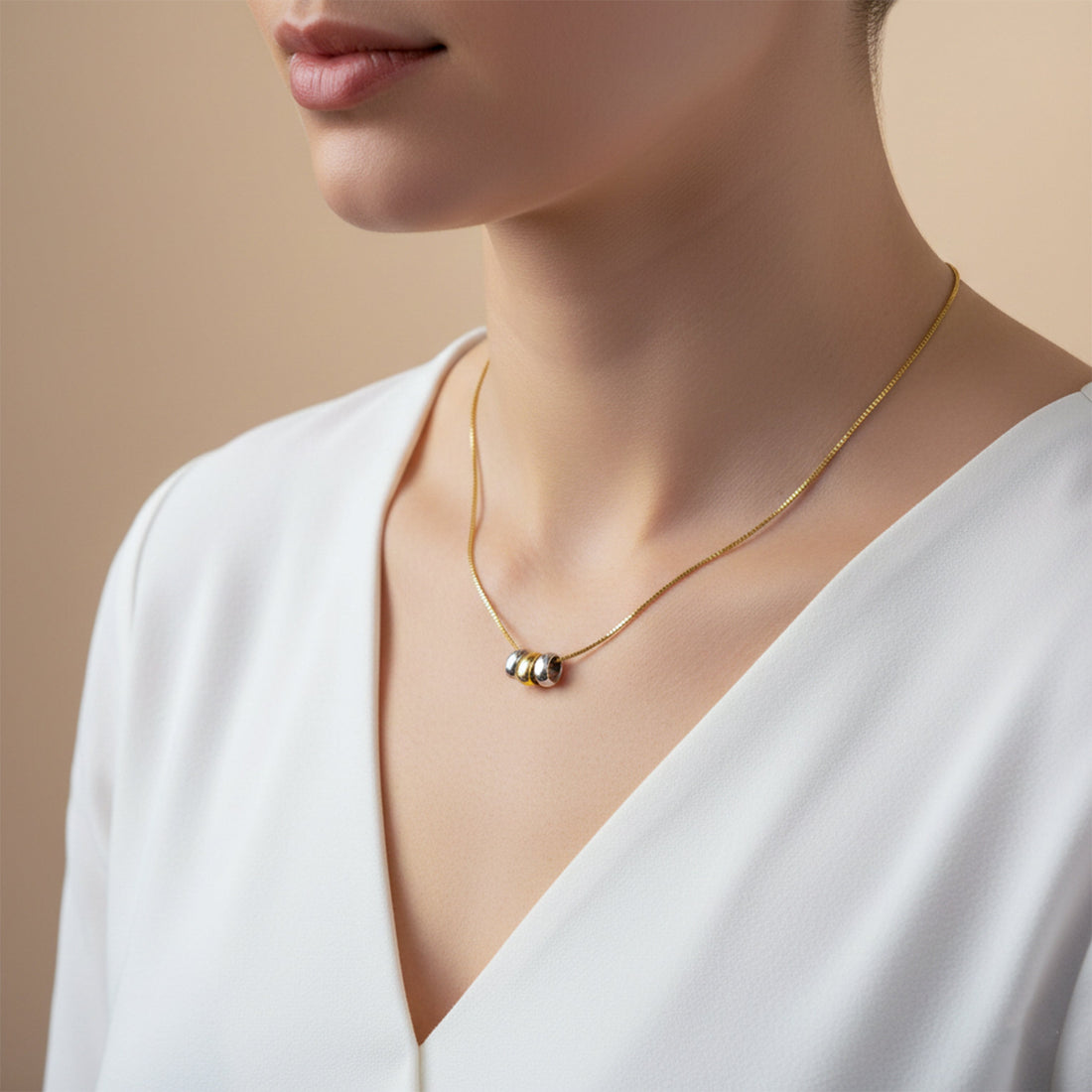 Minimalist Tri-Tone Necklace for women in Gold - Finora Jewels