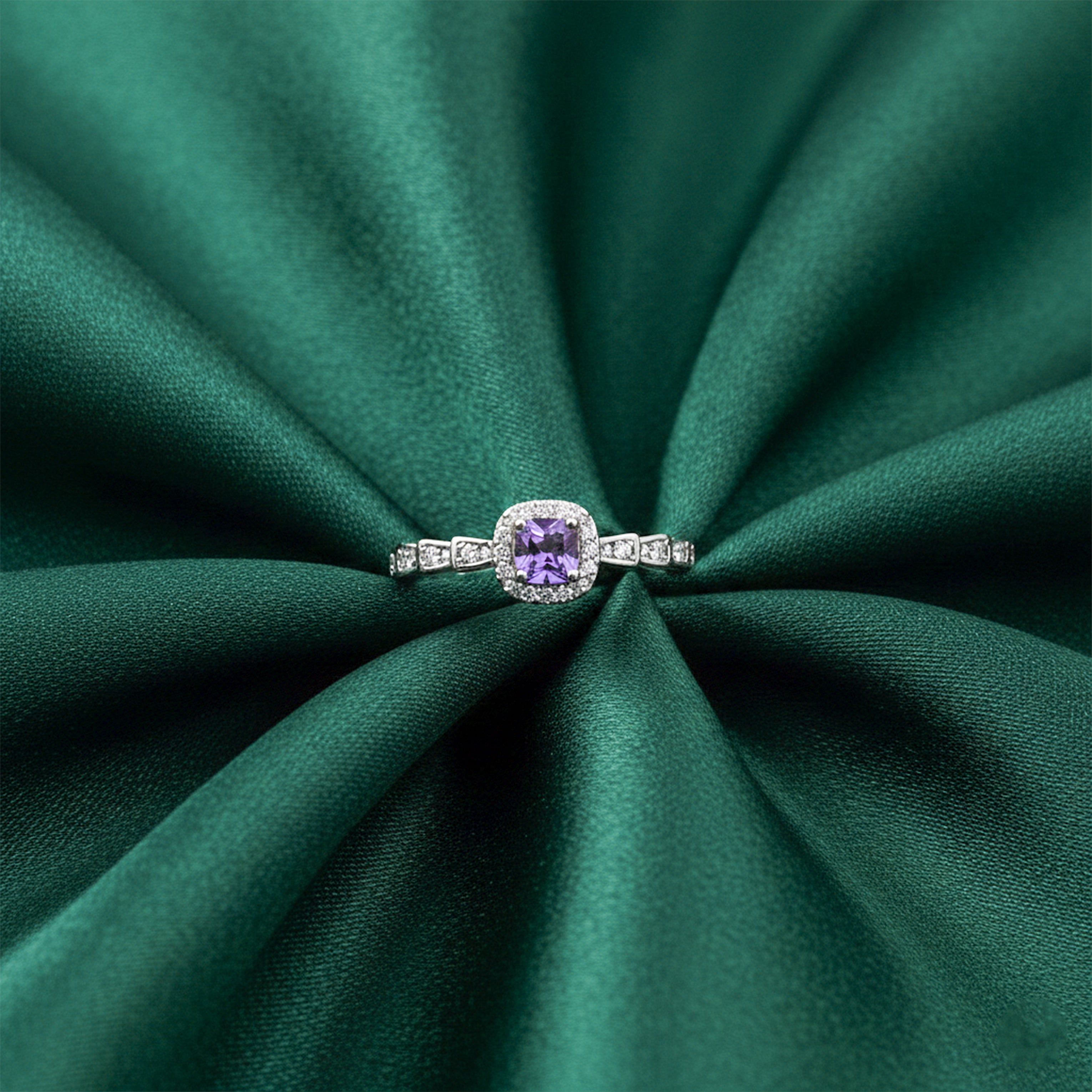 Lilac Encircled Flexible Band GWR -41
