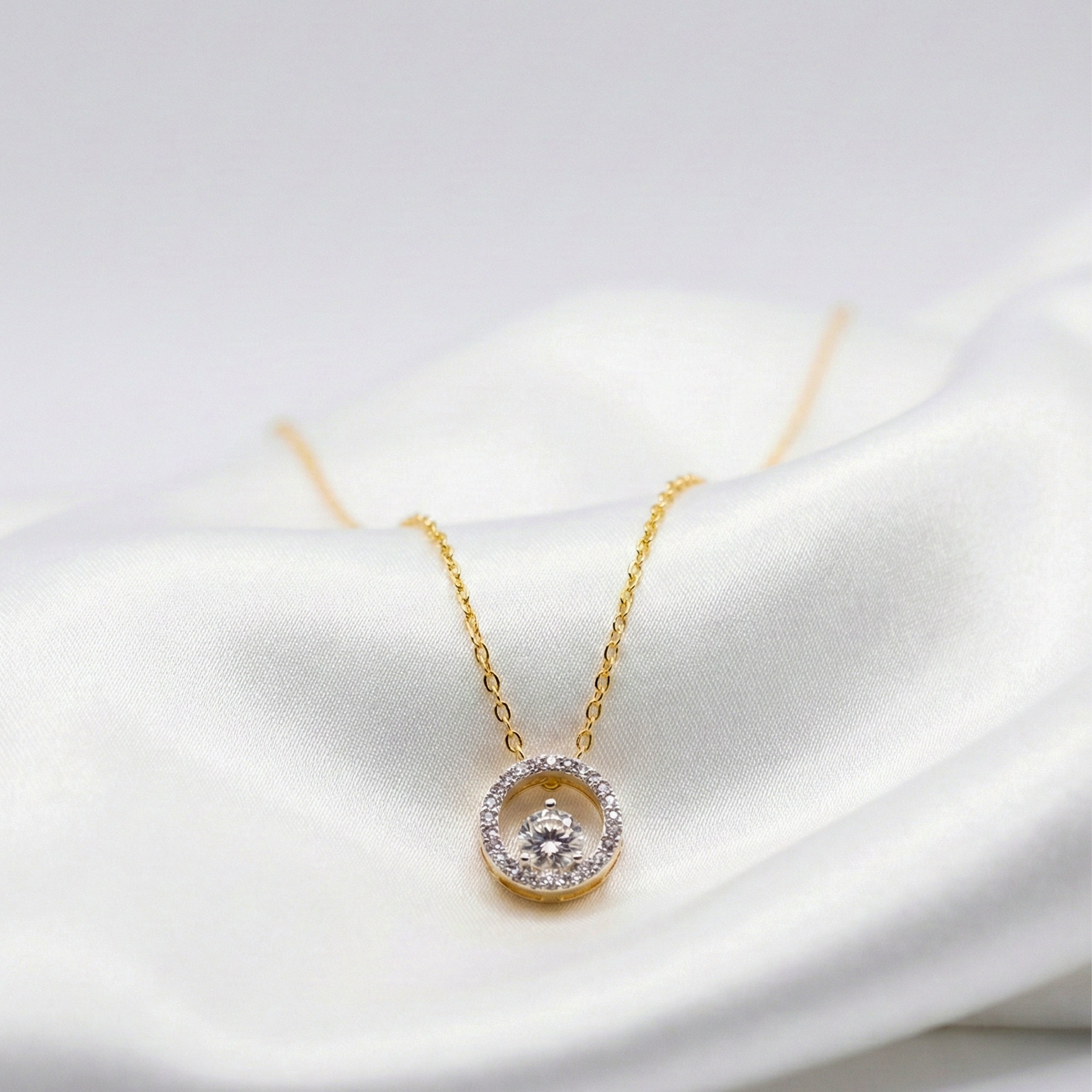 Saanvi Daimond Women Neckless GWN -13