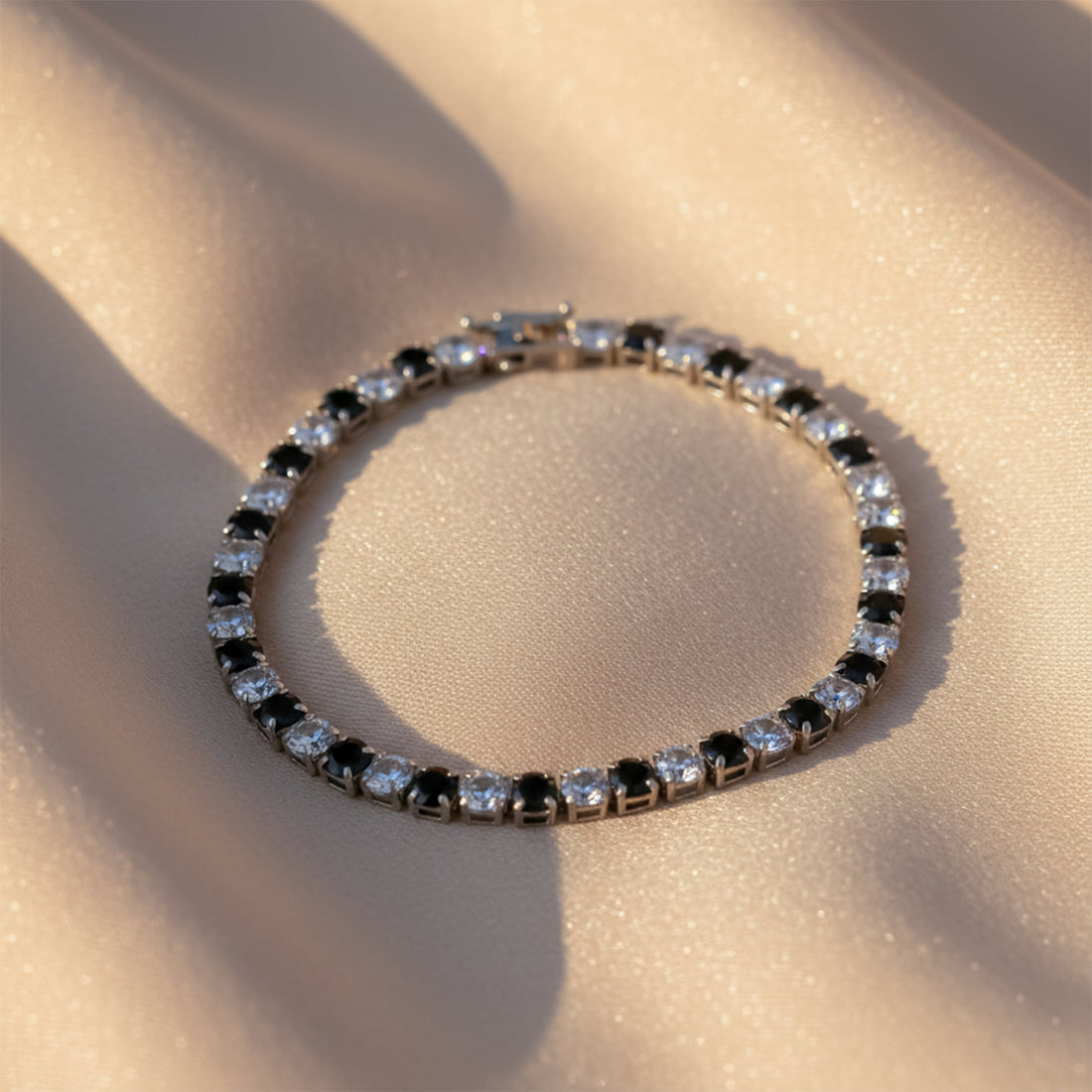 Black & Ivory Line Kangan GWB -80