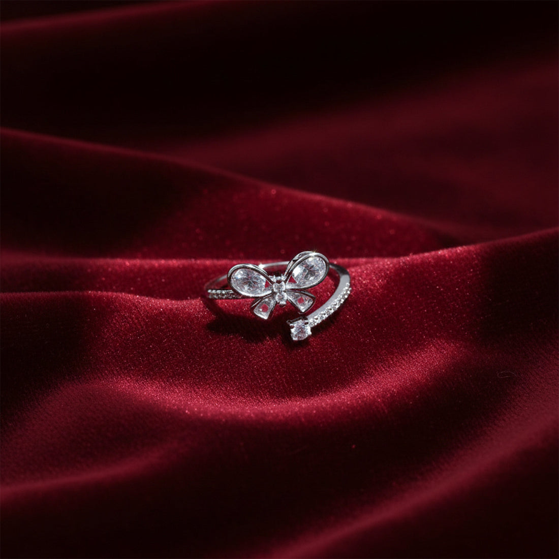 Cubic Zirconia Papillon Unclosed Band GWR -32