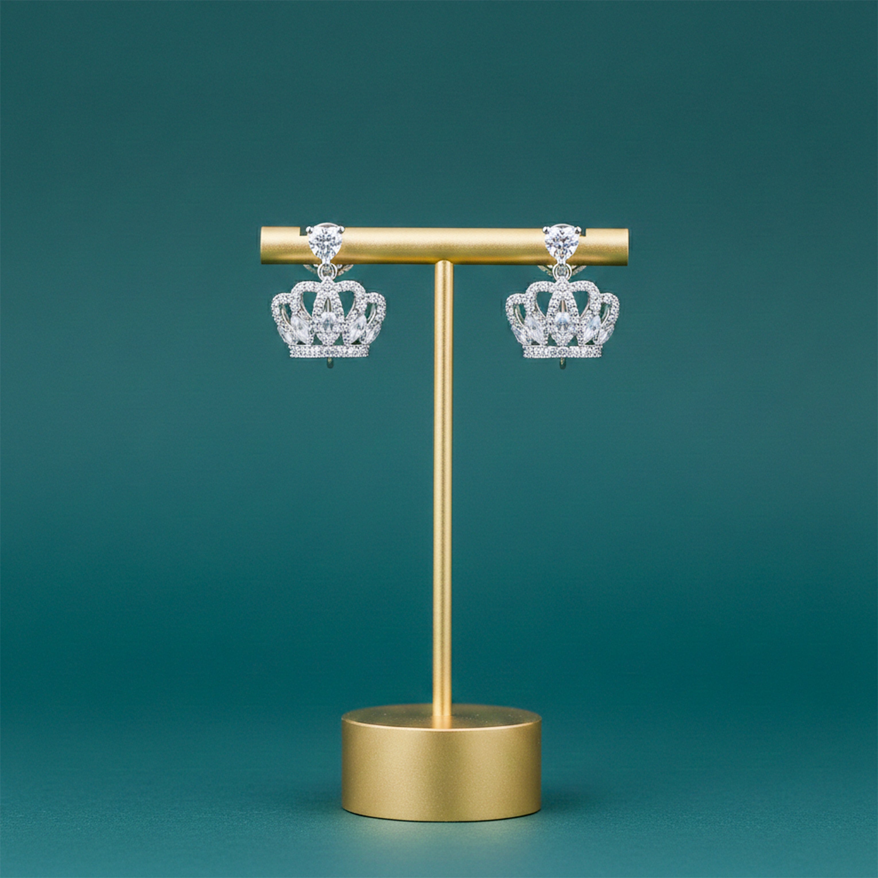 Crown Crystal Stud Stud Earrings for women in Gold - Finora Jewels