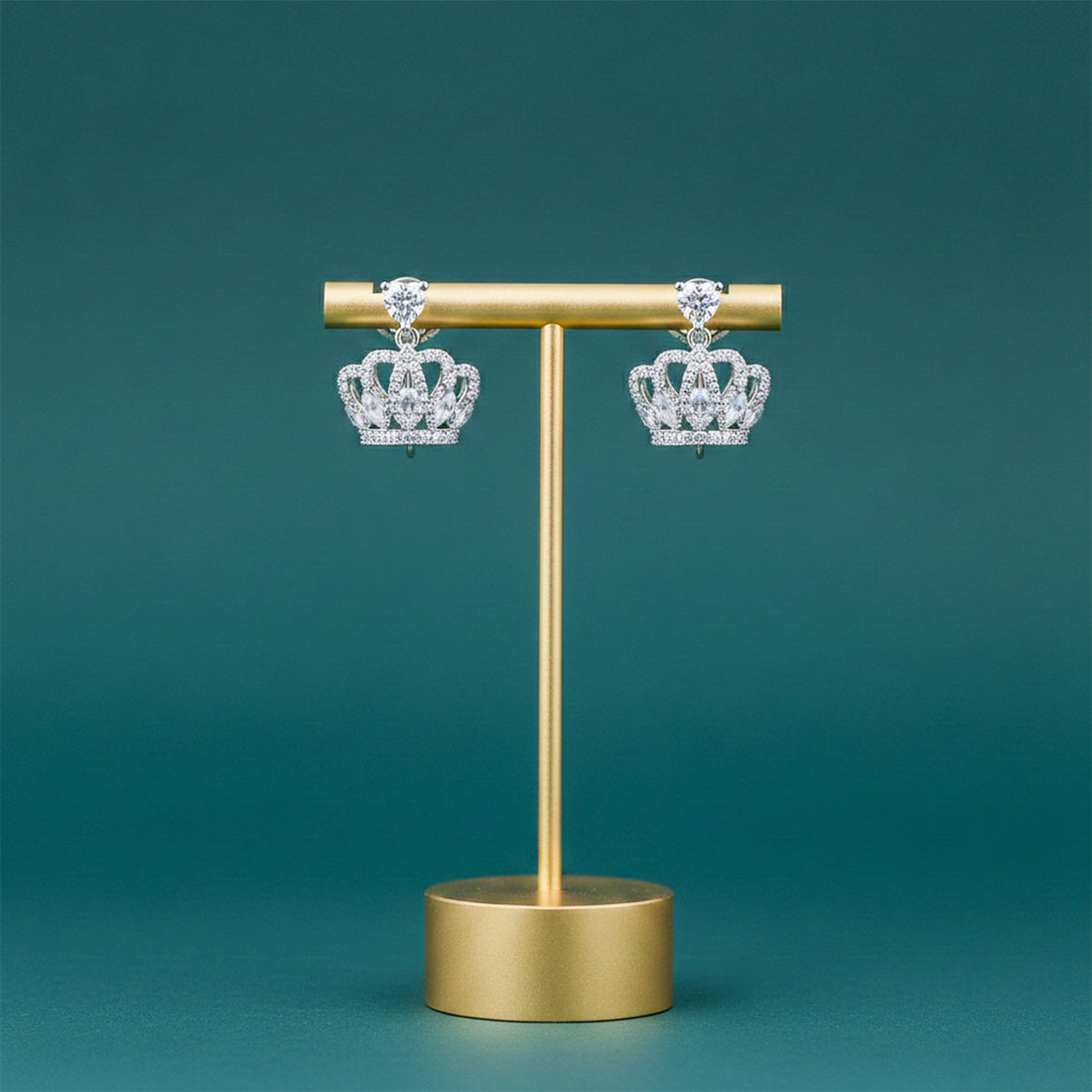 Crown Crystal Stud Stud Earrings for women in Gold - Finora Jewels