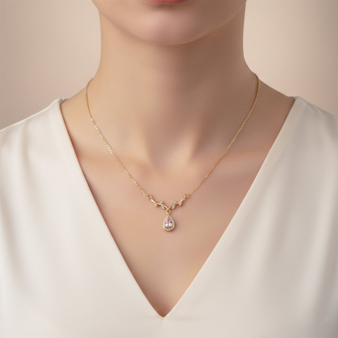 Vine Necklace for women in Gold - Finora Jewels