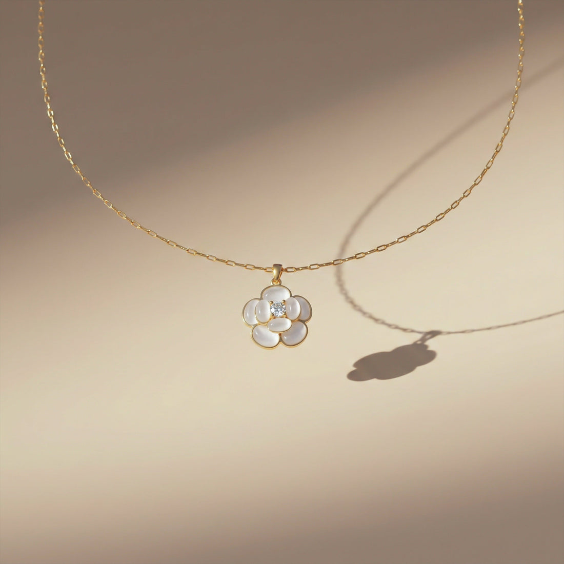 Ivory Bloom Accent Locket Link Set GWN -126