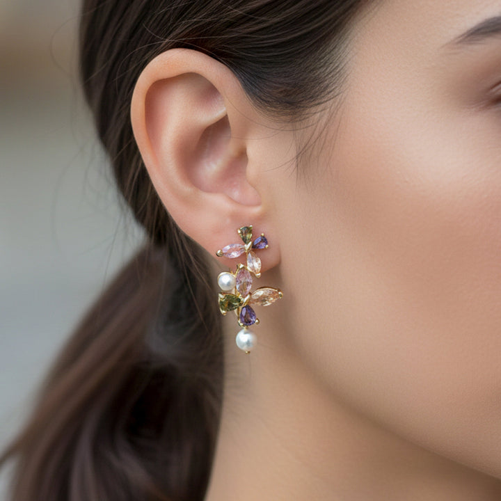 Bloom Moti Post Ear Studs GWE -155