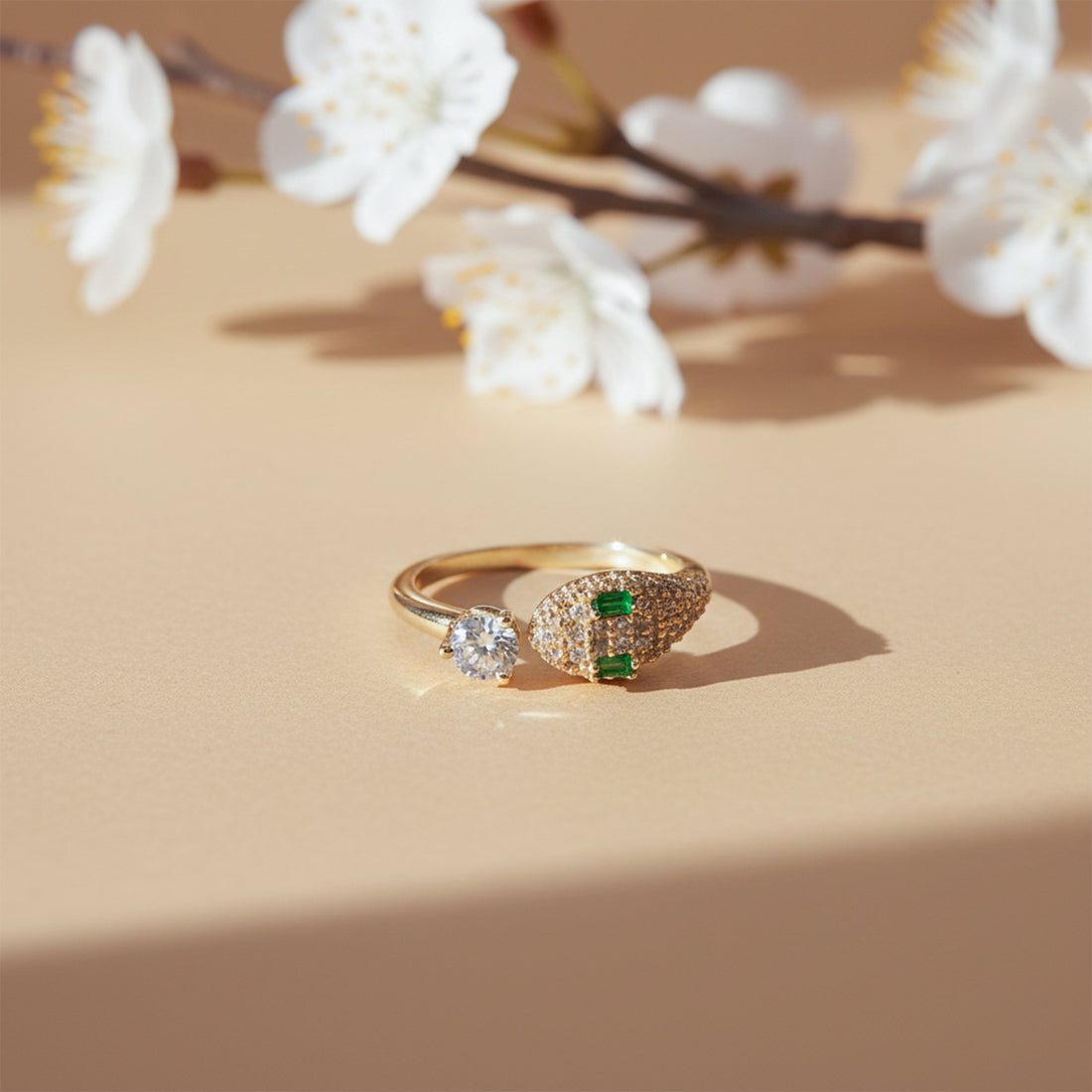 Gold-Toned Verde Serpent Unclosed Band GWR -79
