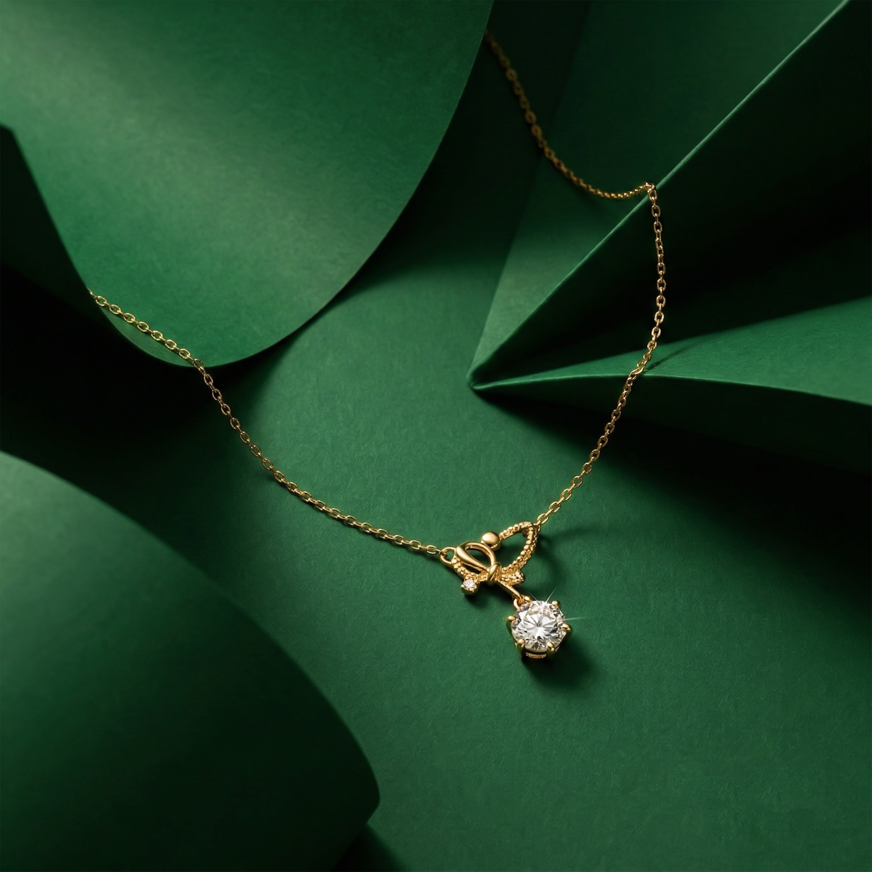 Solo-Stone Accent Locket Link Set GWN -129