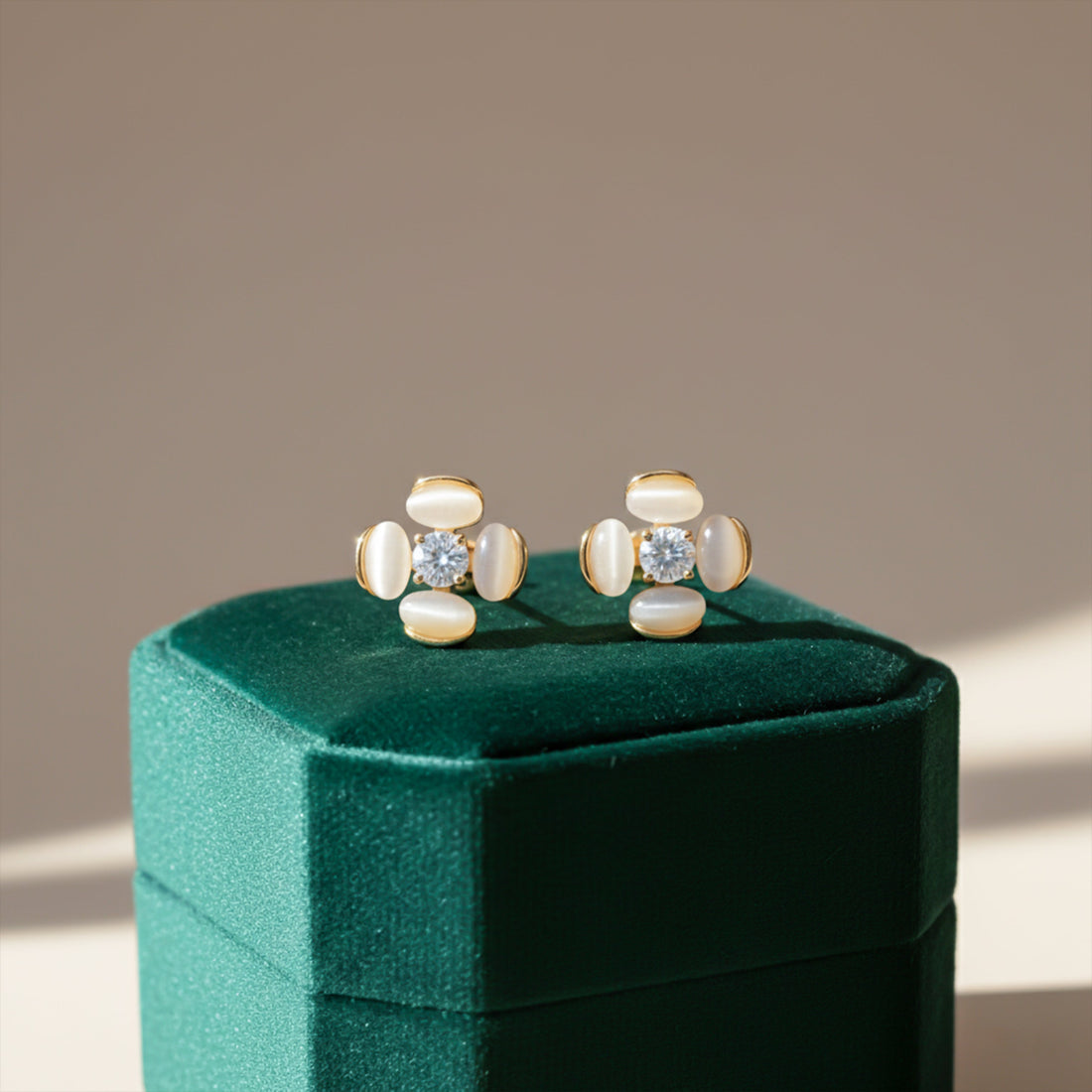 Moti Bloom Post Ear Studs GWE -107
