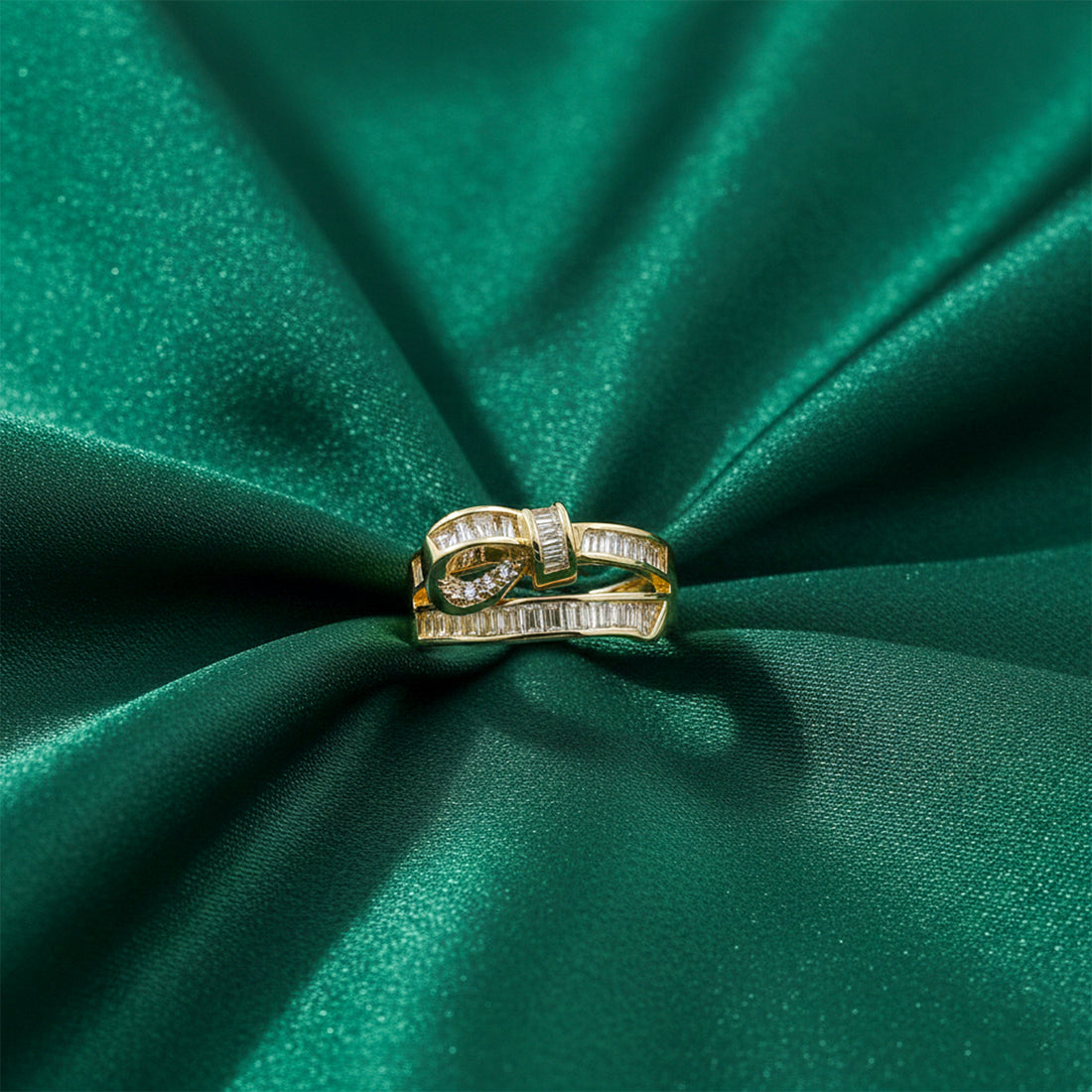 Gold-Toned Luxe Knot Band Band GWR -50