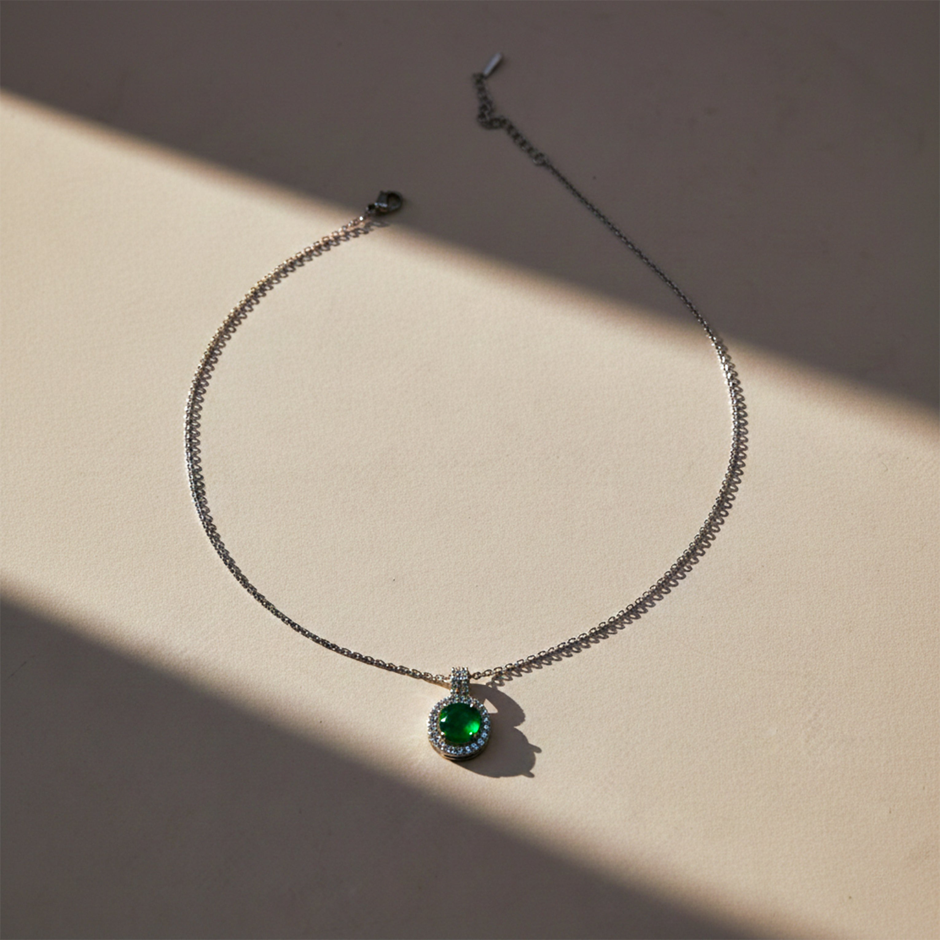 Silver Halo Necklace for women - Finora Jewels