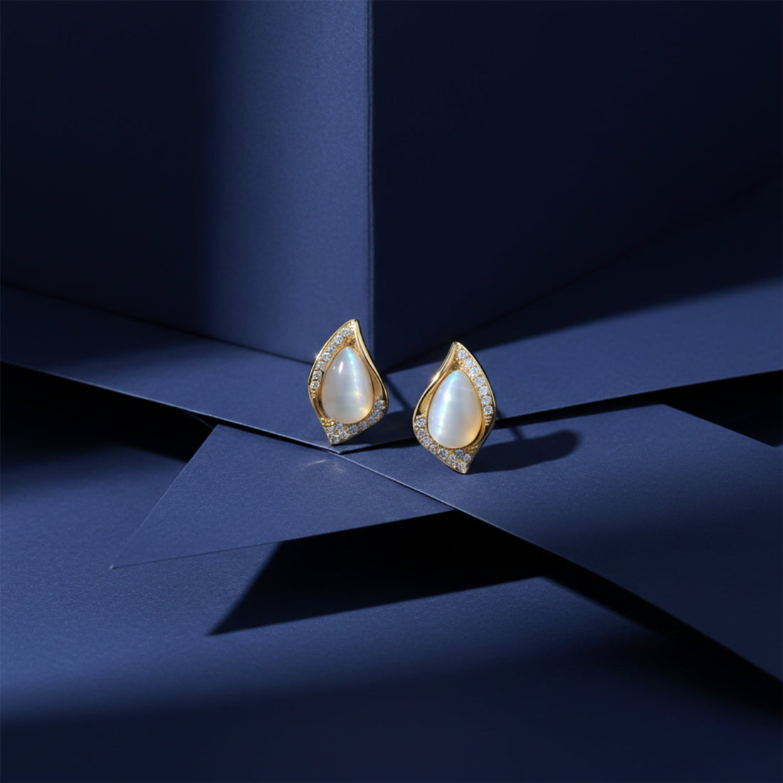 Women Stud Earrings Elegant Teardrop Crystal Stud Gold jewellery - Finora Jewels