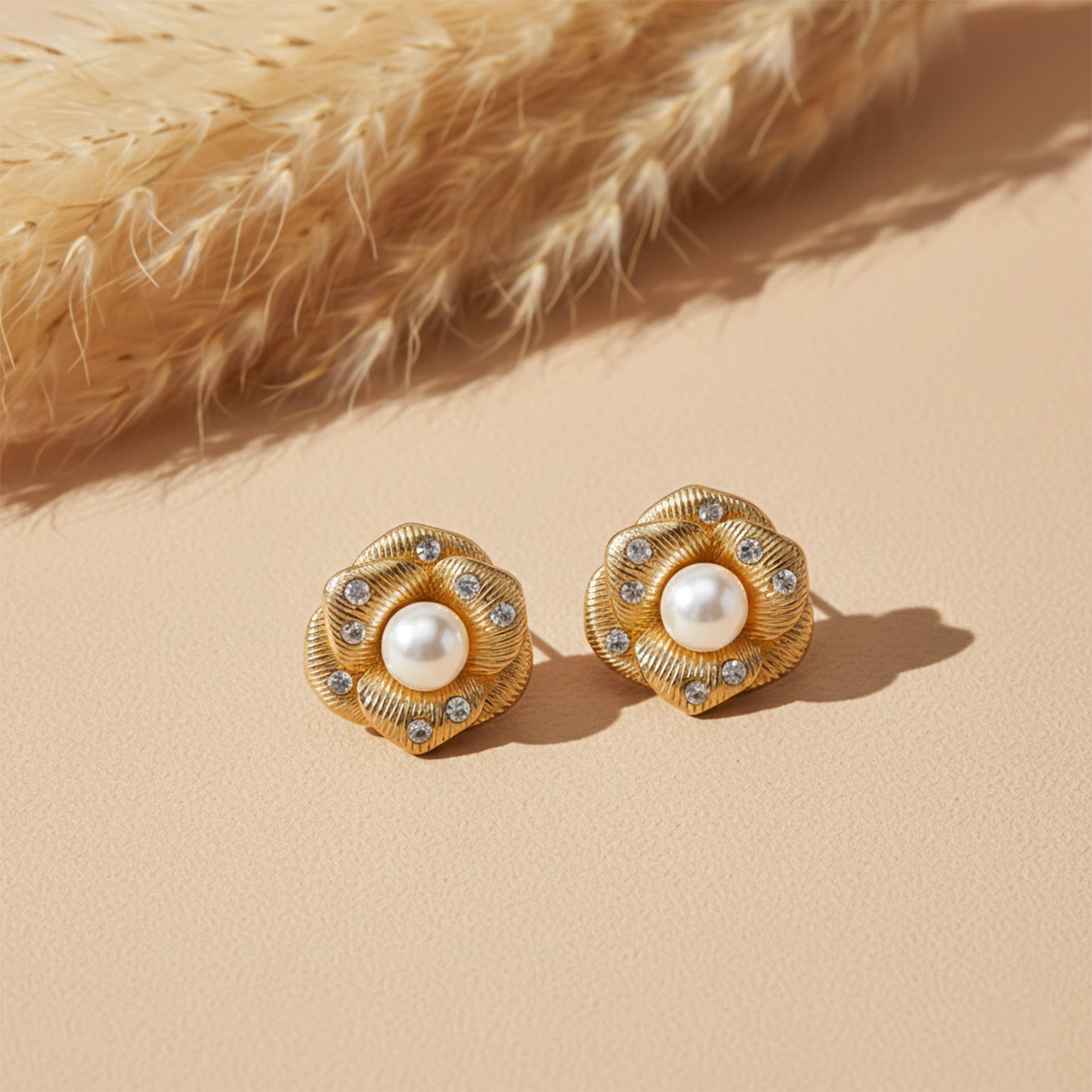 Gold Pearl Bloom Radiance Stud Stud Earrings for women - Finora Jewels