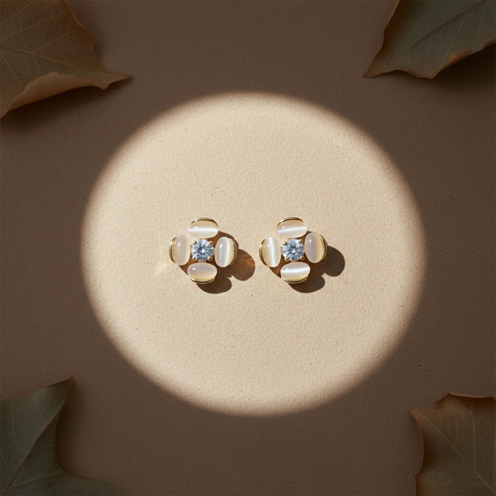 Moti Bloom Post Ear Studs GWE -107