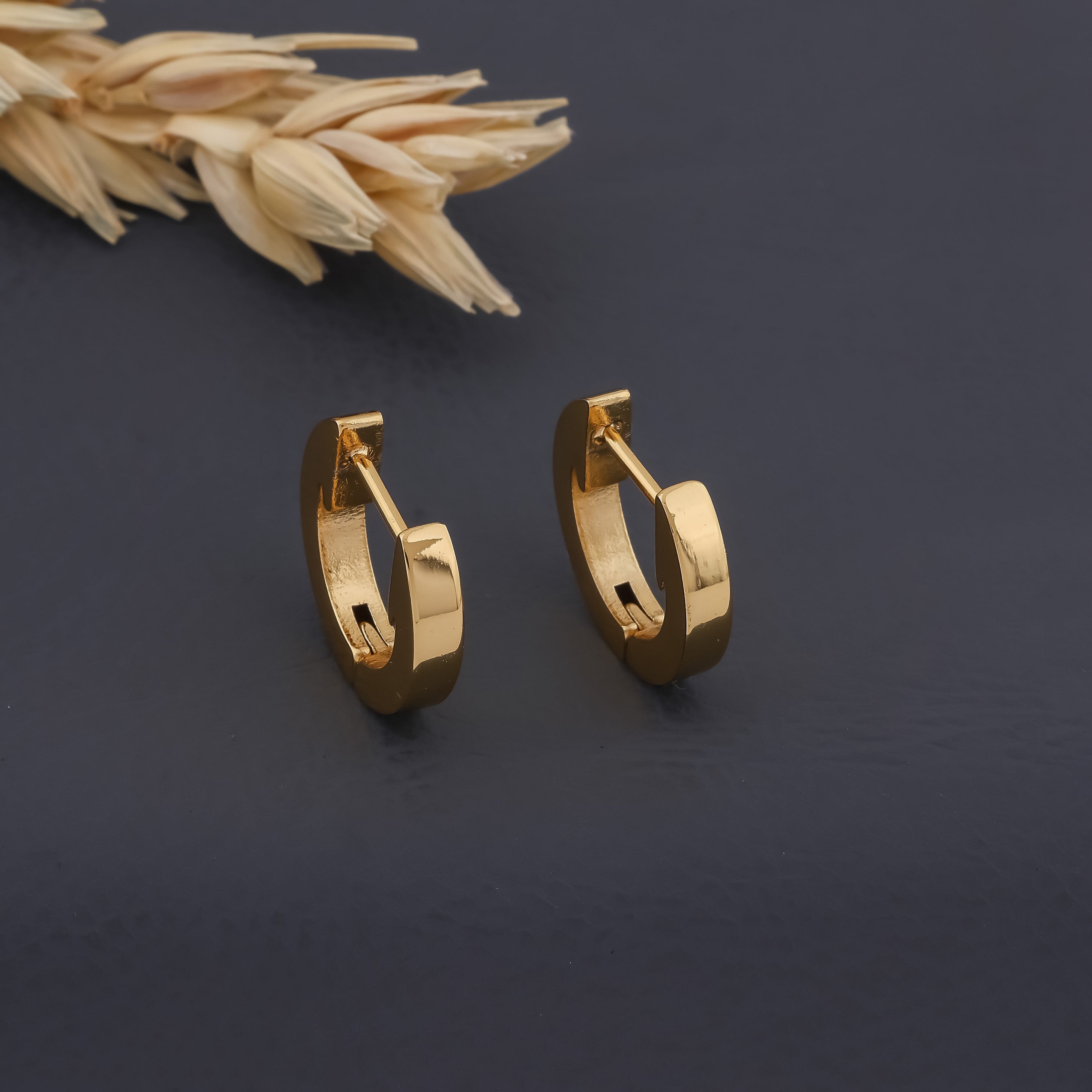 Timeless Circular Earring GWE -11