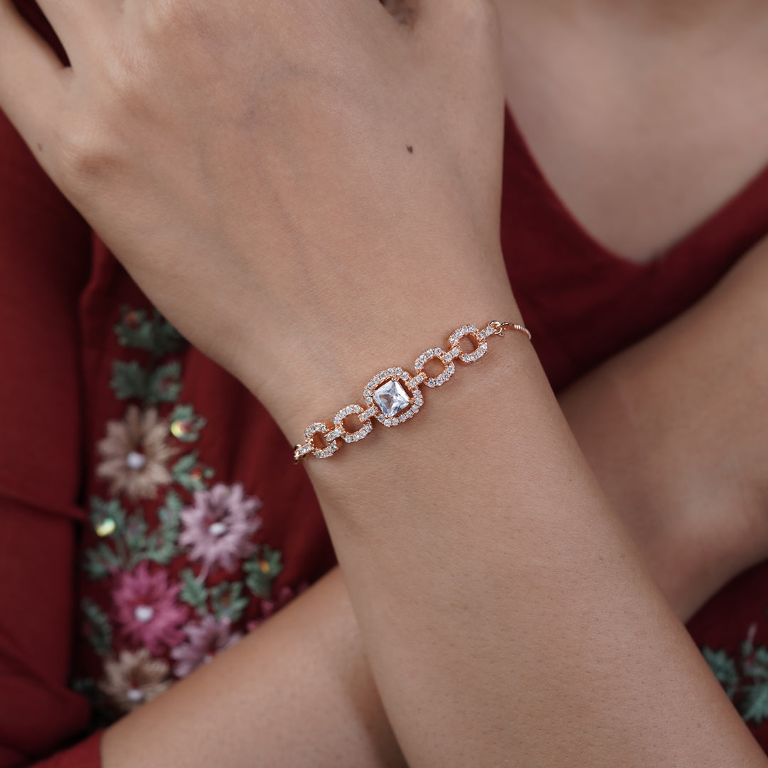 Aadhya Flexible Bracele GWB -52