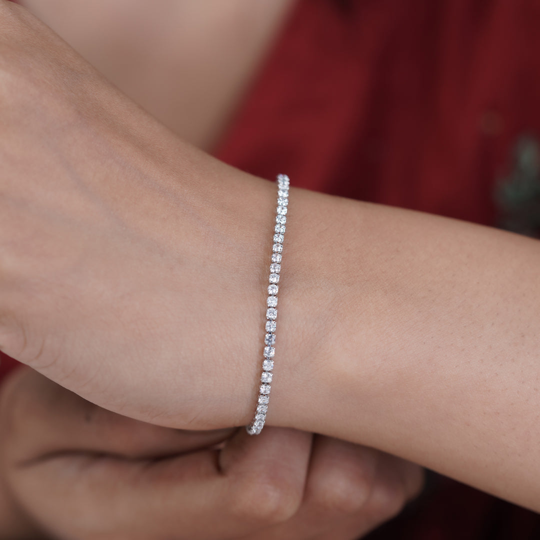 Ishq Silver Solo-Stone Braclate GWB -30