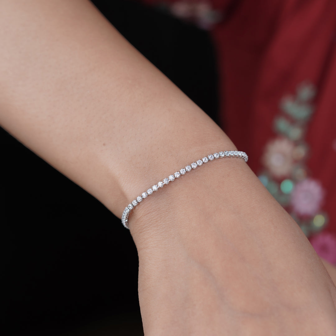 Ishq Silver Solo-Stone Braclate GWB -30
