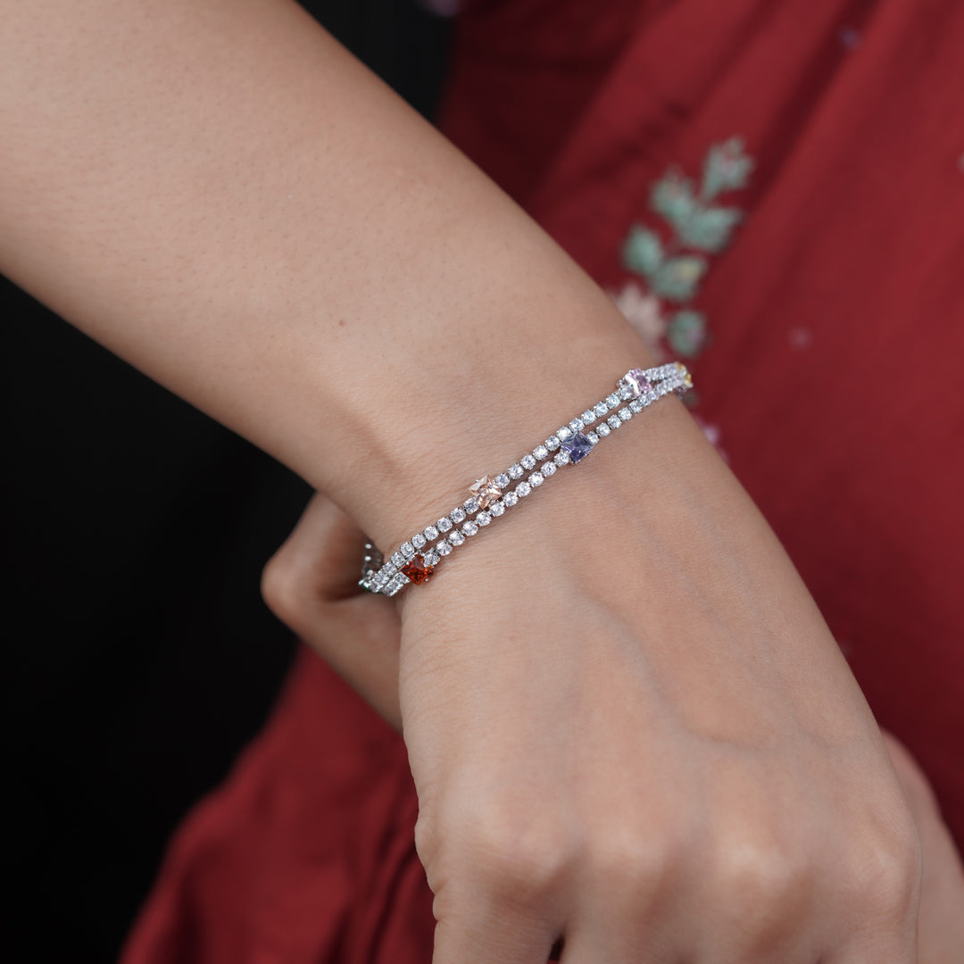 Nisha Crescent Slider Kangan GWB -22
