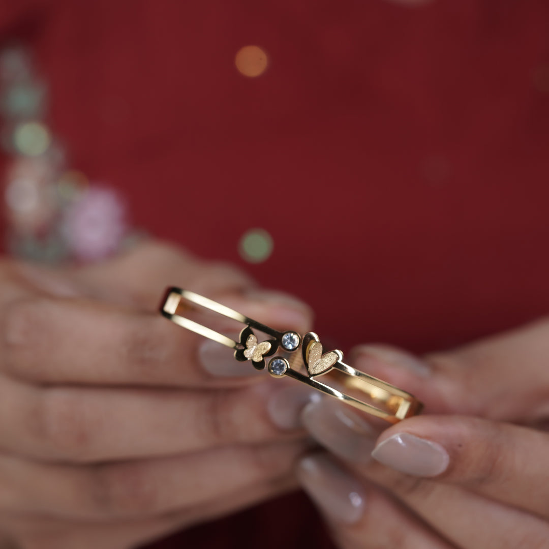 Kada Earrings for women in Gold - Finora Jewels