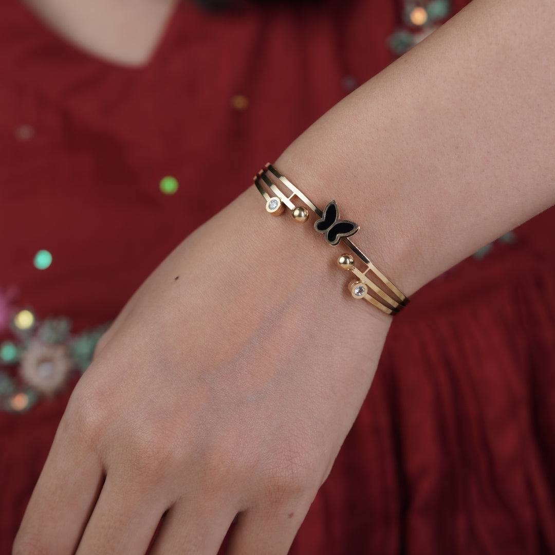 Women Bracelet Kada Gold jewellery - Finora Jewels