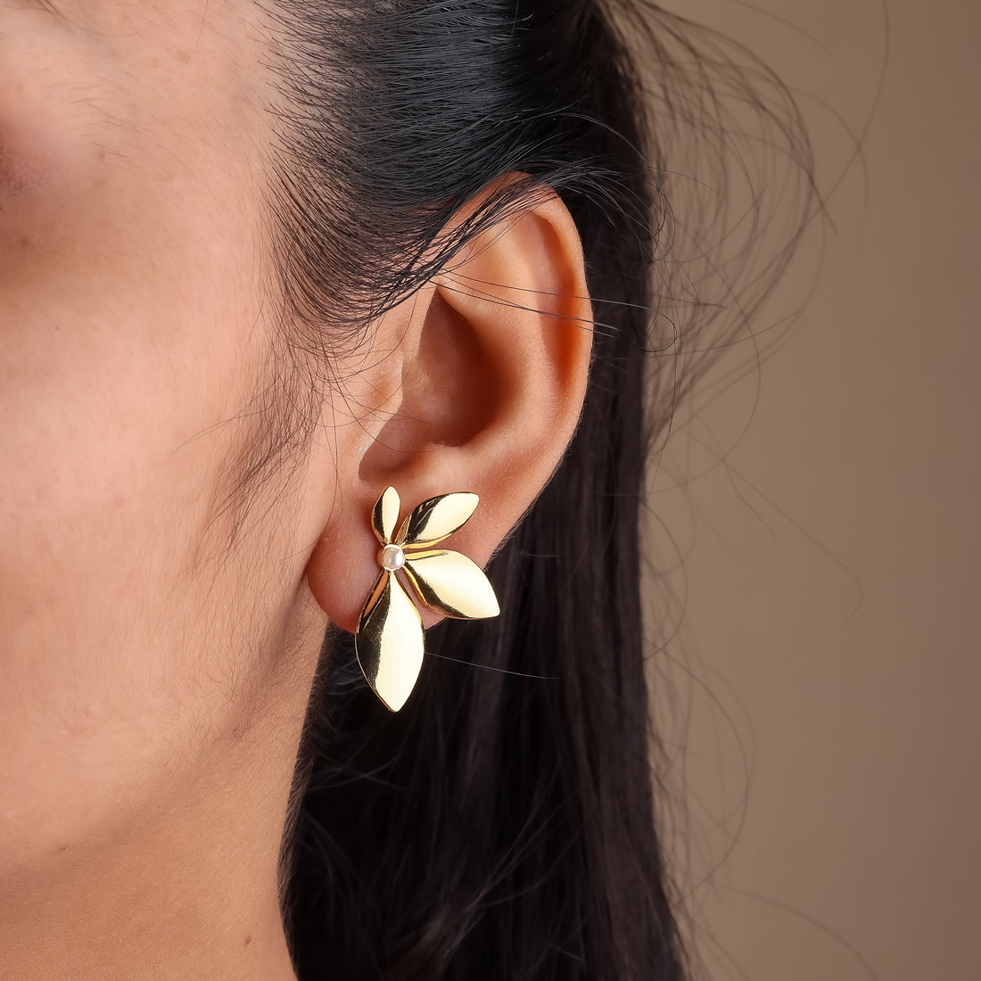Gold Flora Women Earring GWE -8
