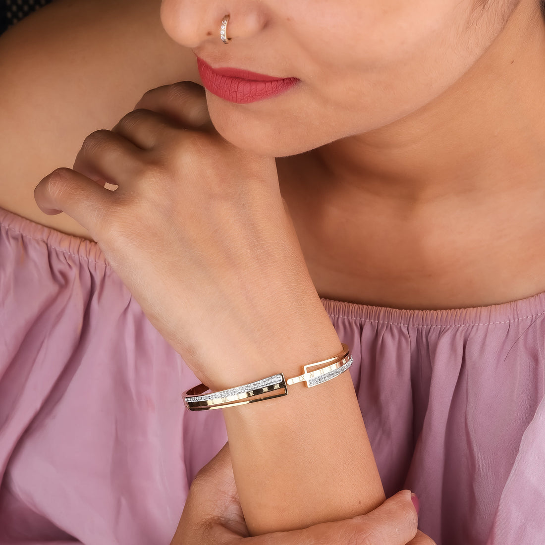 Aarohi gold pleted Zirconia Stone Wrap GWK -10