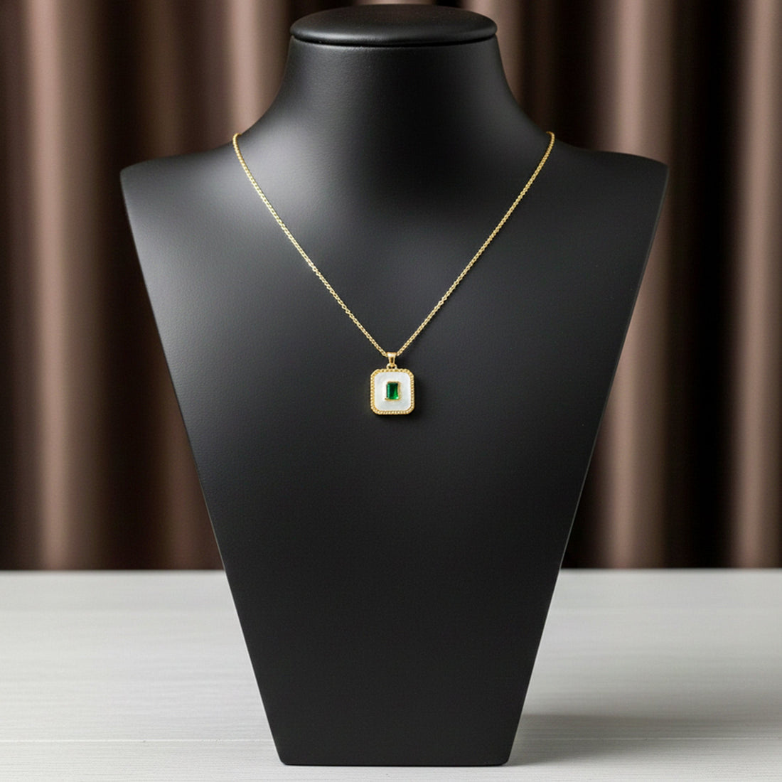Timeless-Inspired Verde Women Neckless GWN -94