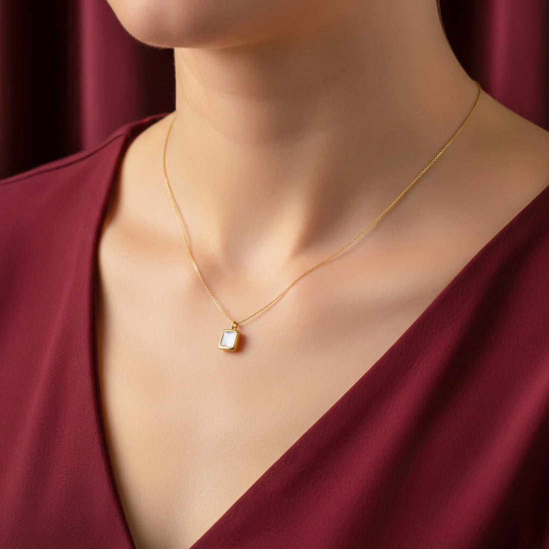 Square-Cut-Cut Mother-of-Moti Women Neckless GWN -71