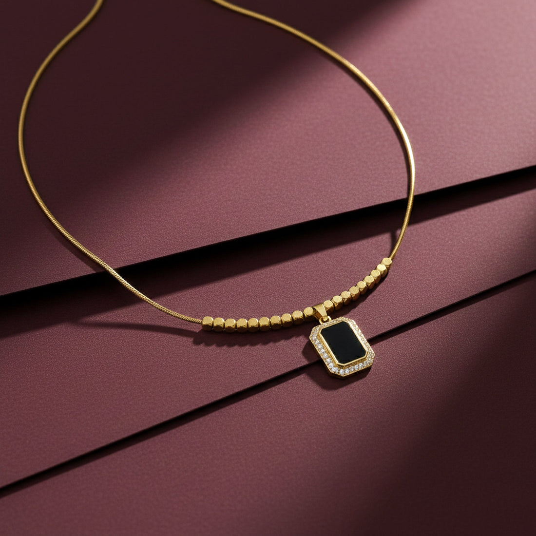 Contemporary Black Enamel Women Neckless GWN -114