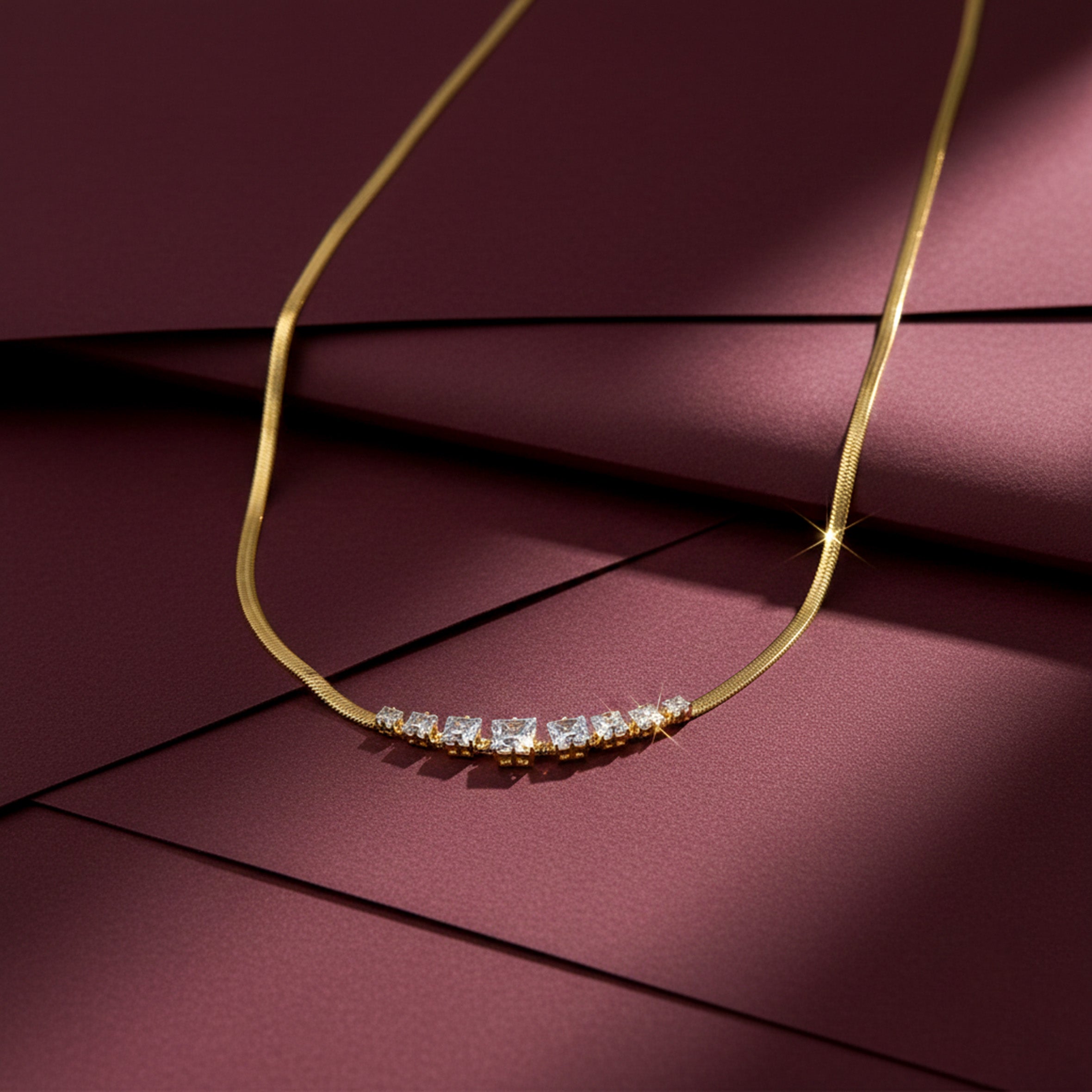 Cubic Zirconia Stick Chevron women Neckless GWN -128